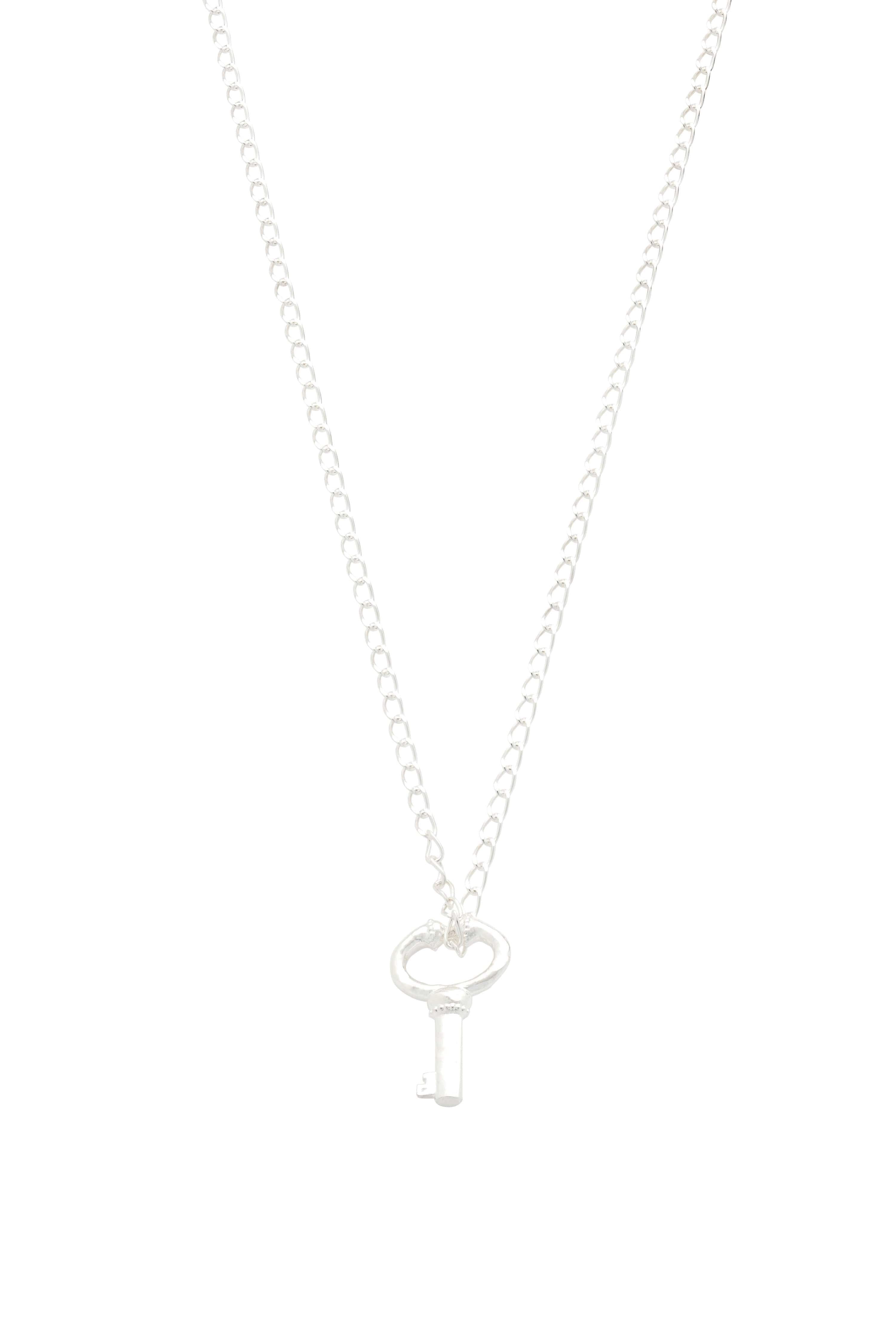 Dear Letterman Necklace Aysa Silver Necklace