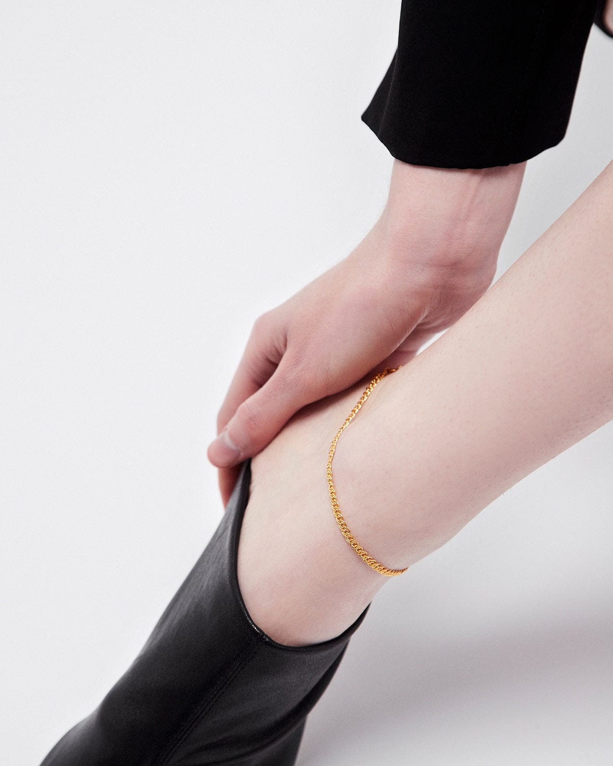 Dear Letterman Aara Gold Anklet