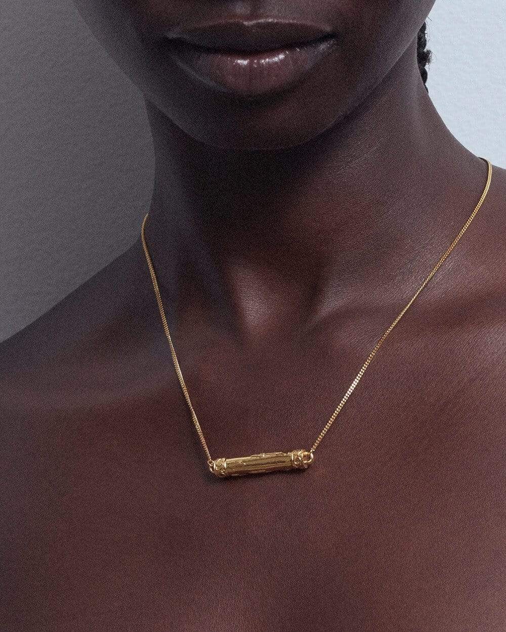 Dear Letterman Necklace Alina Gold Pendant
