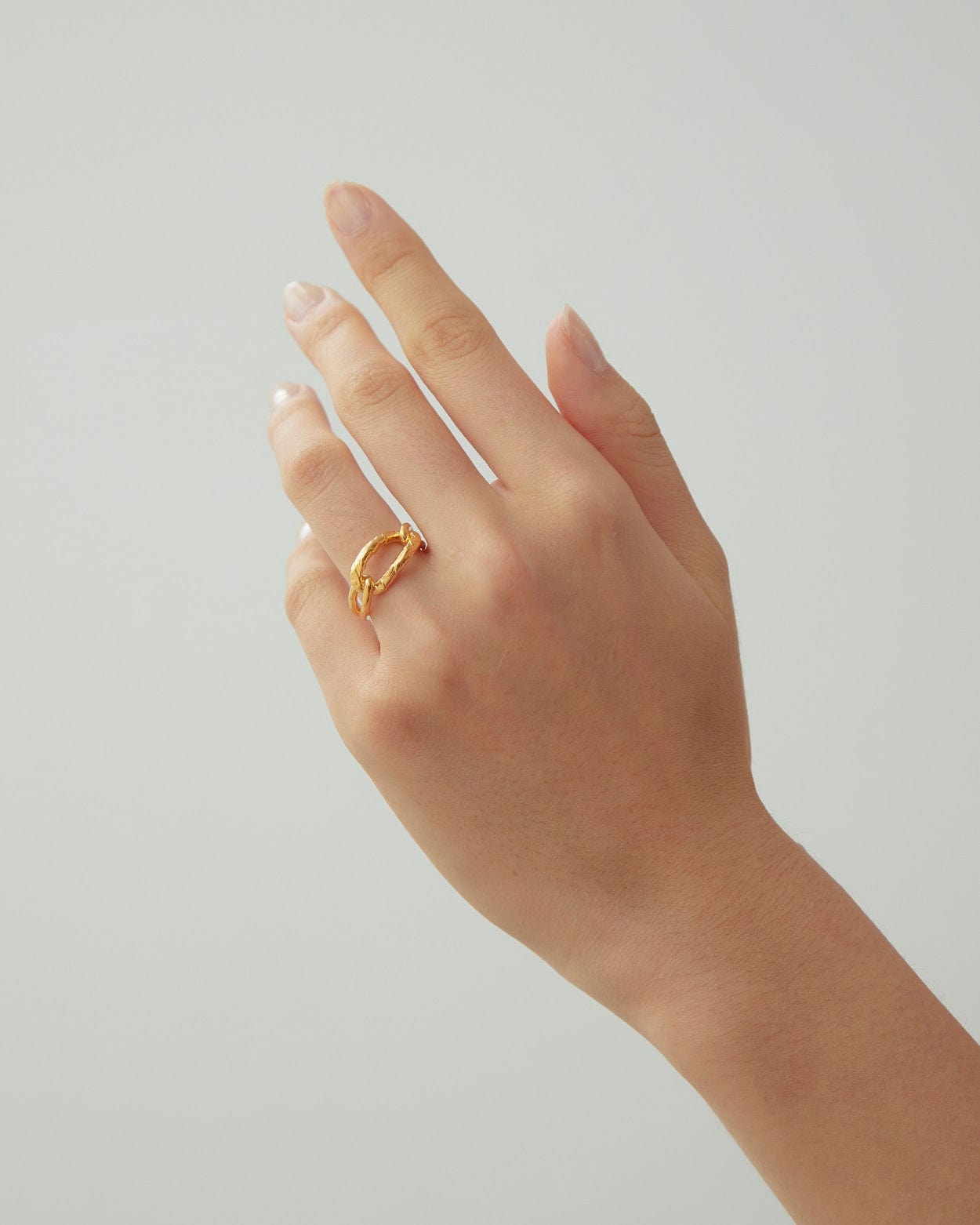 Dear Letterman Ring Amara Gold Ring
