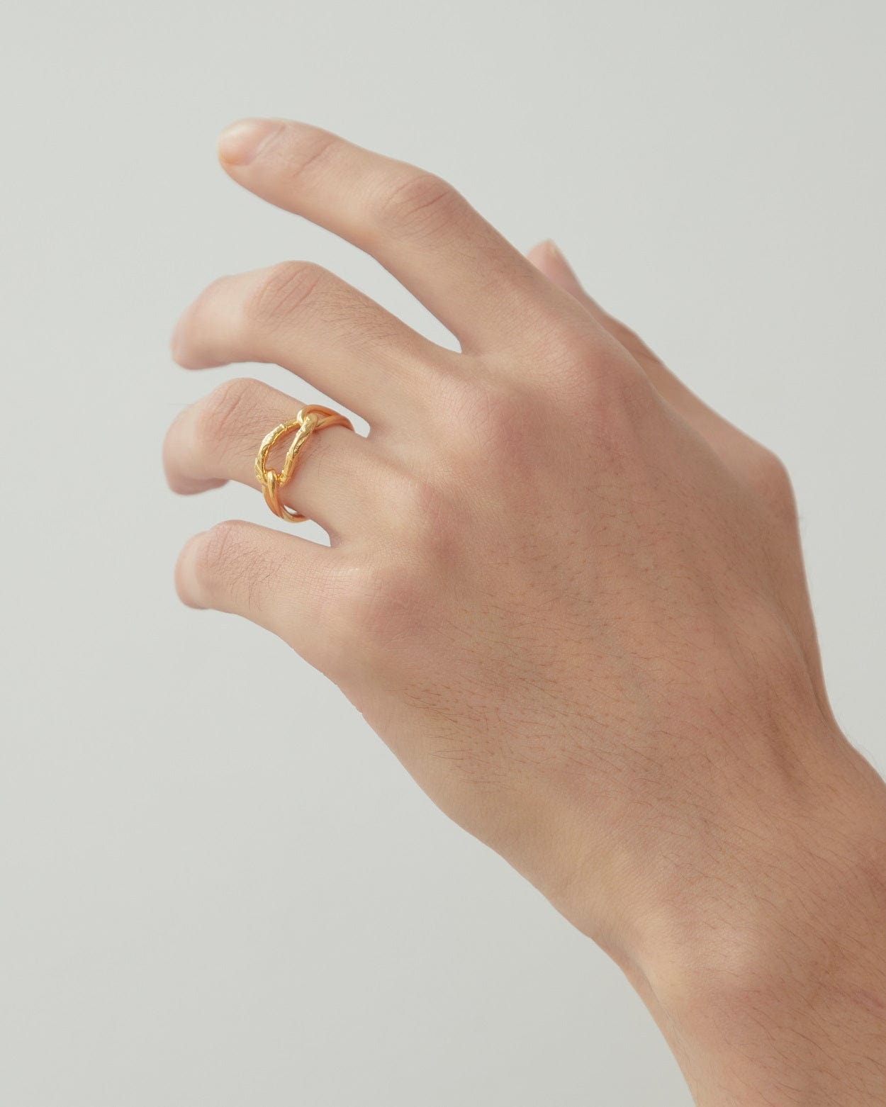 Dear Letterman Ring Amara Gold Ring
