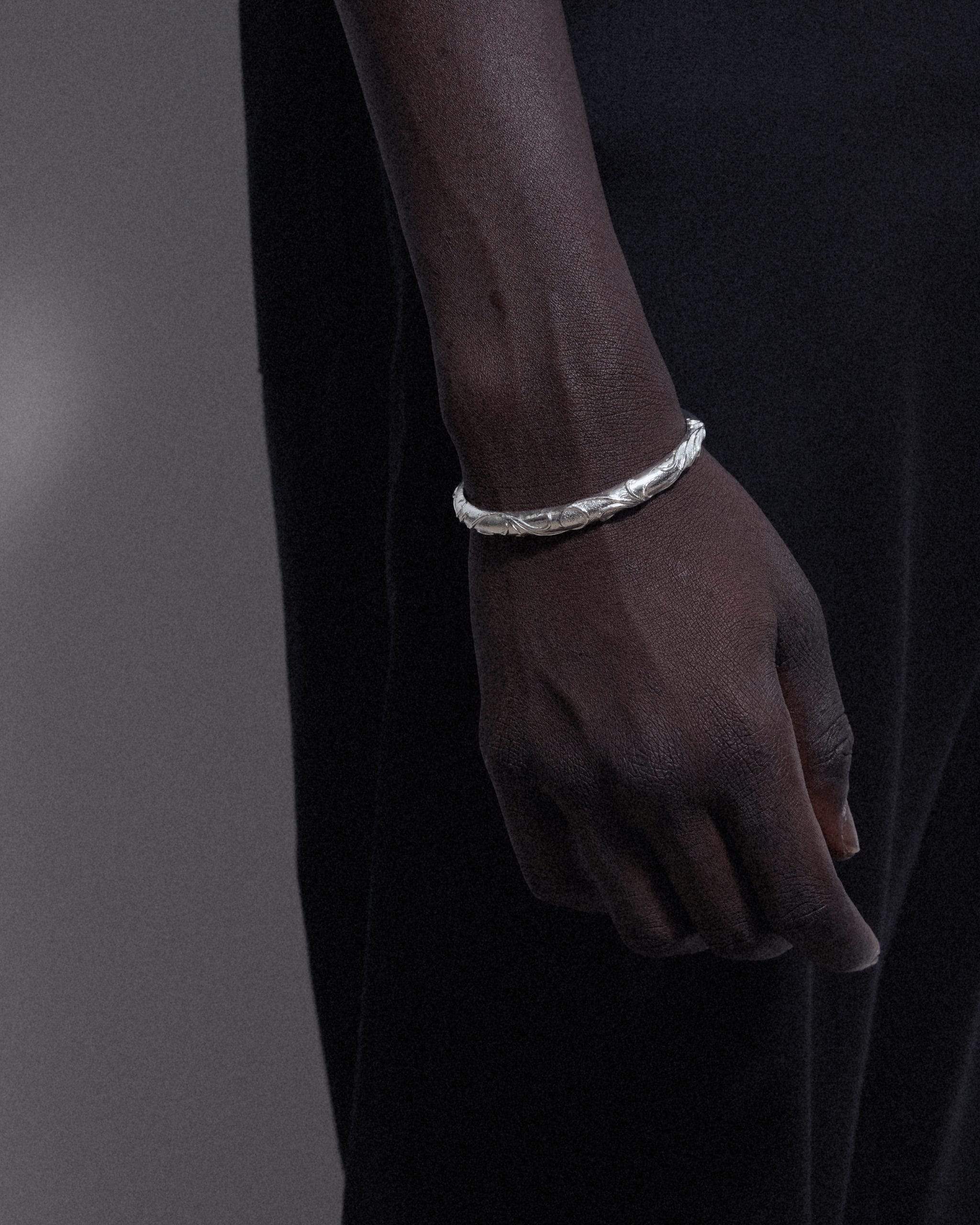Dear Letterman Bracelet Aqal Silver Bangle