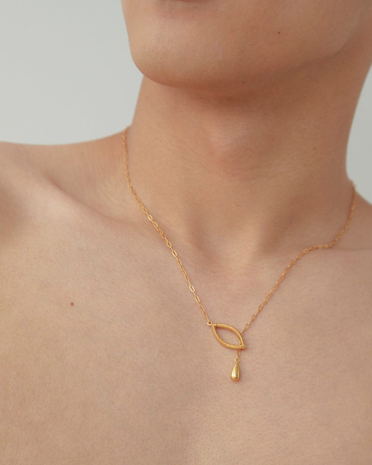 Dear Letterman Necklace Dame Gold Necklace