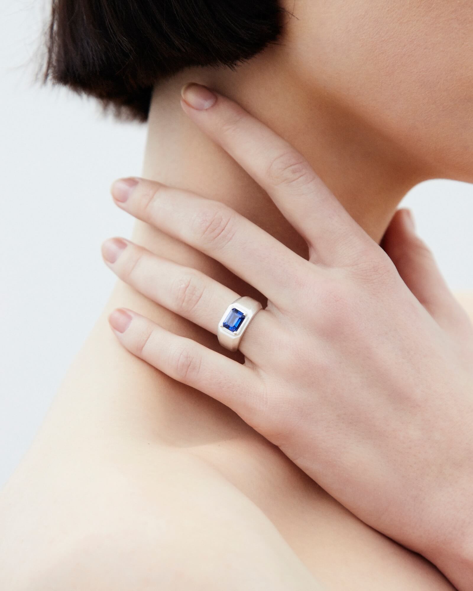Dear Letterman Joud Sapphire Bold Ring
