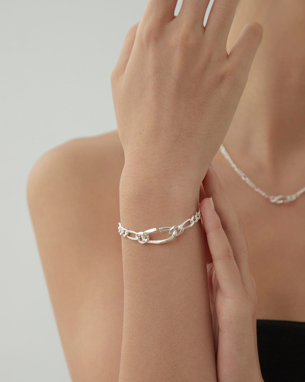 Dear Letterman Bracelet Masir Bold Silver Bracelet