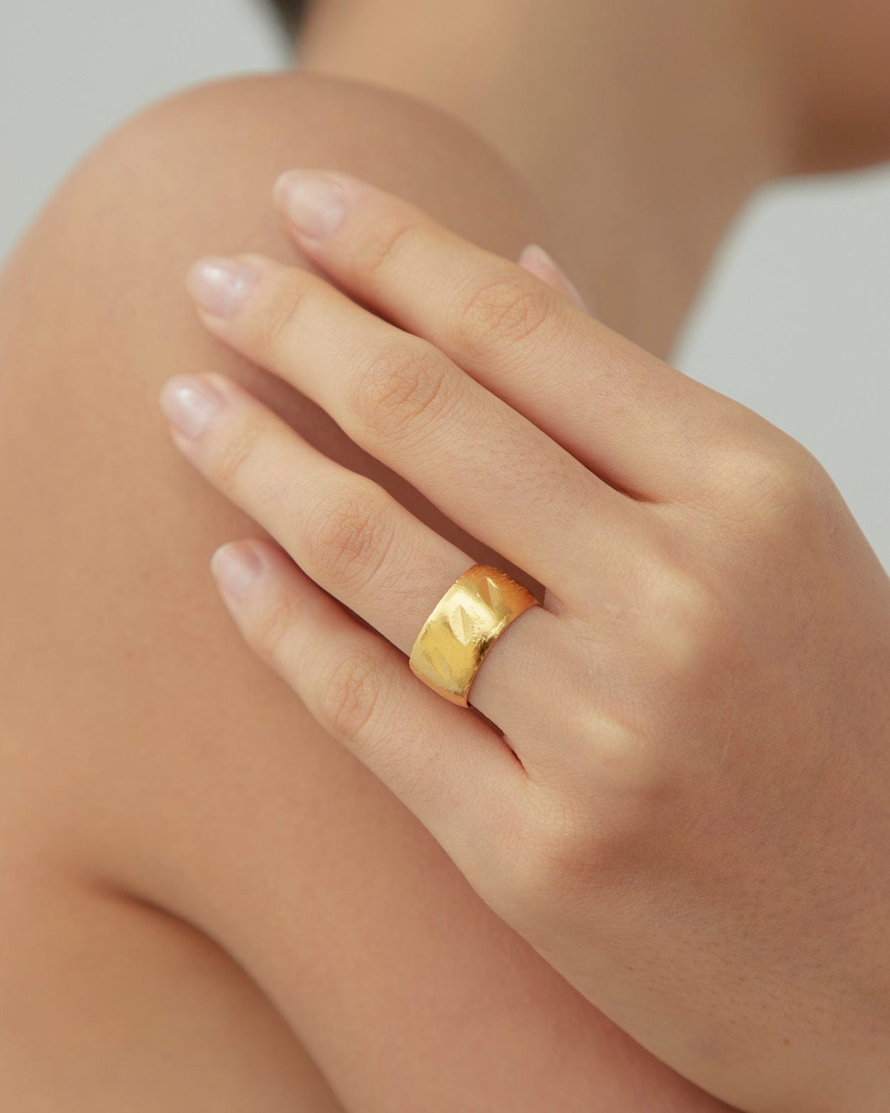 Dear Letterman Masir Gold Ring