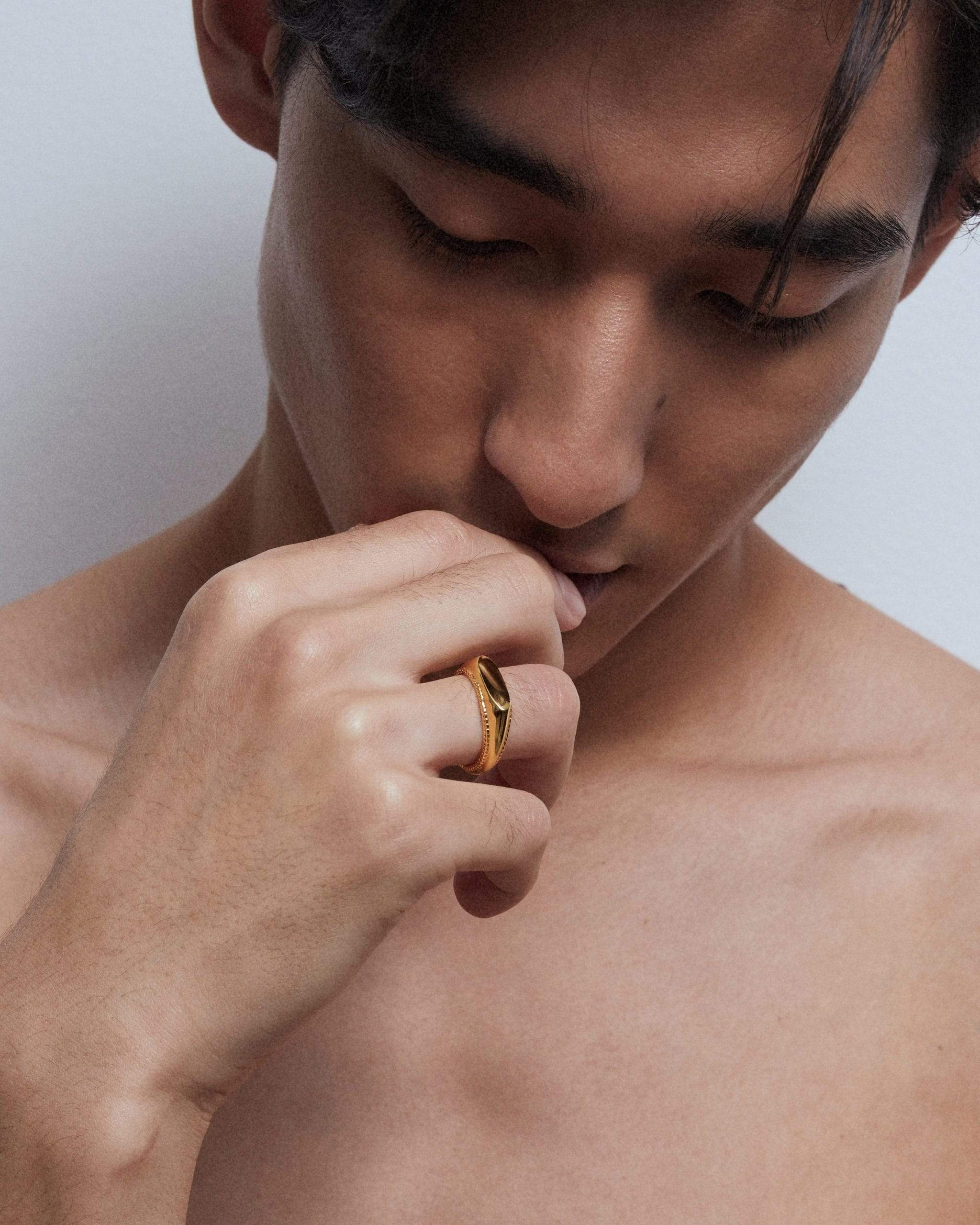 Dear Letterman Ring Mihna Gold Ring