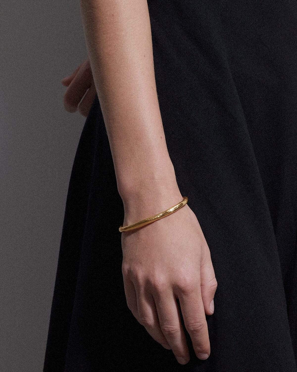 Dear Letterman Bracelet Nadim Gold Bangle