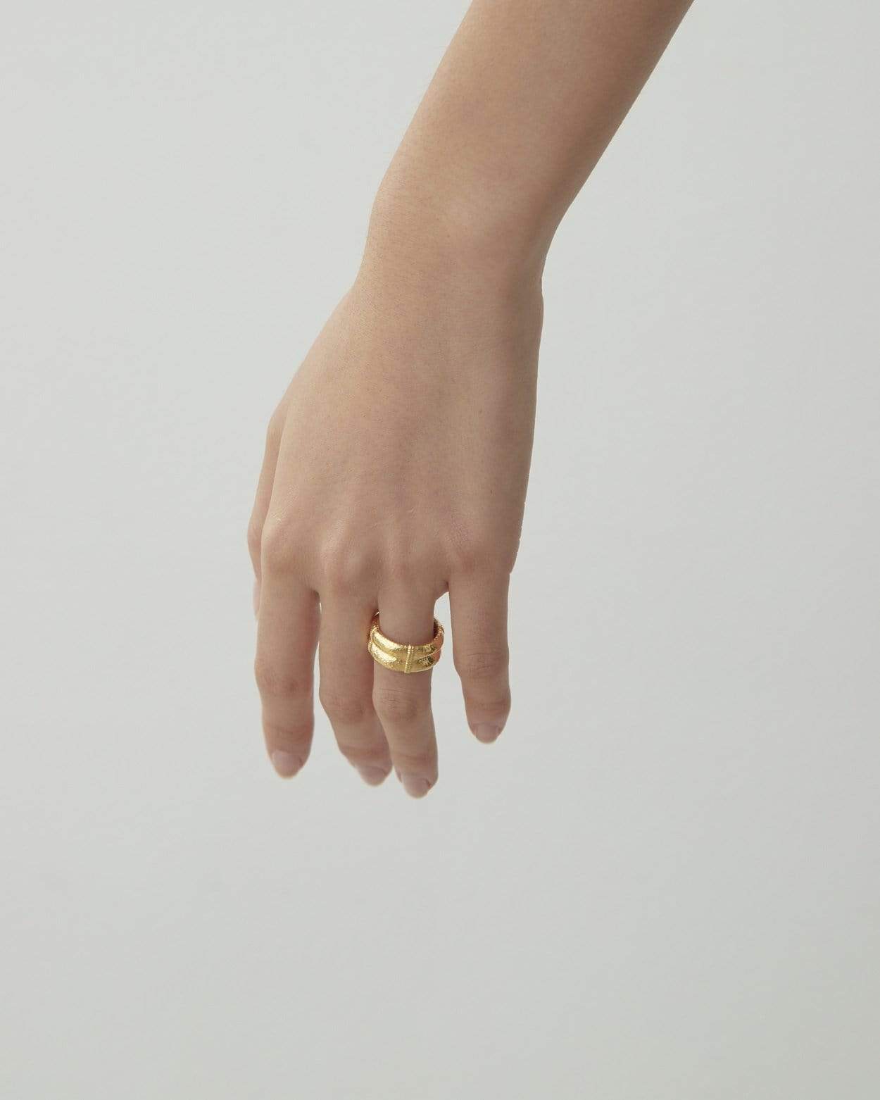 Dear Letterman Ring Ziyan Gold Ring