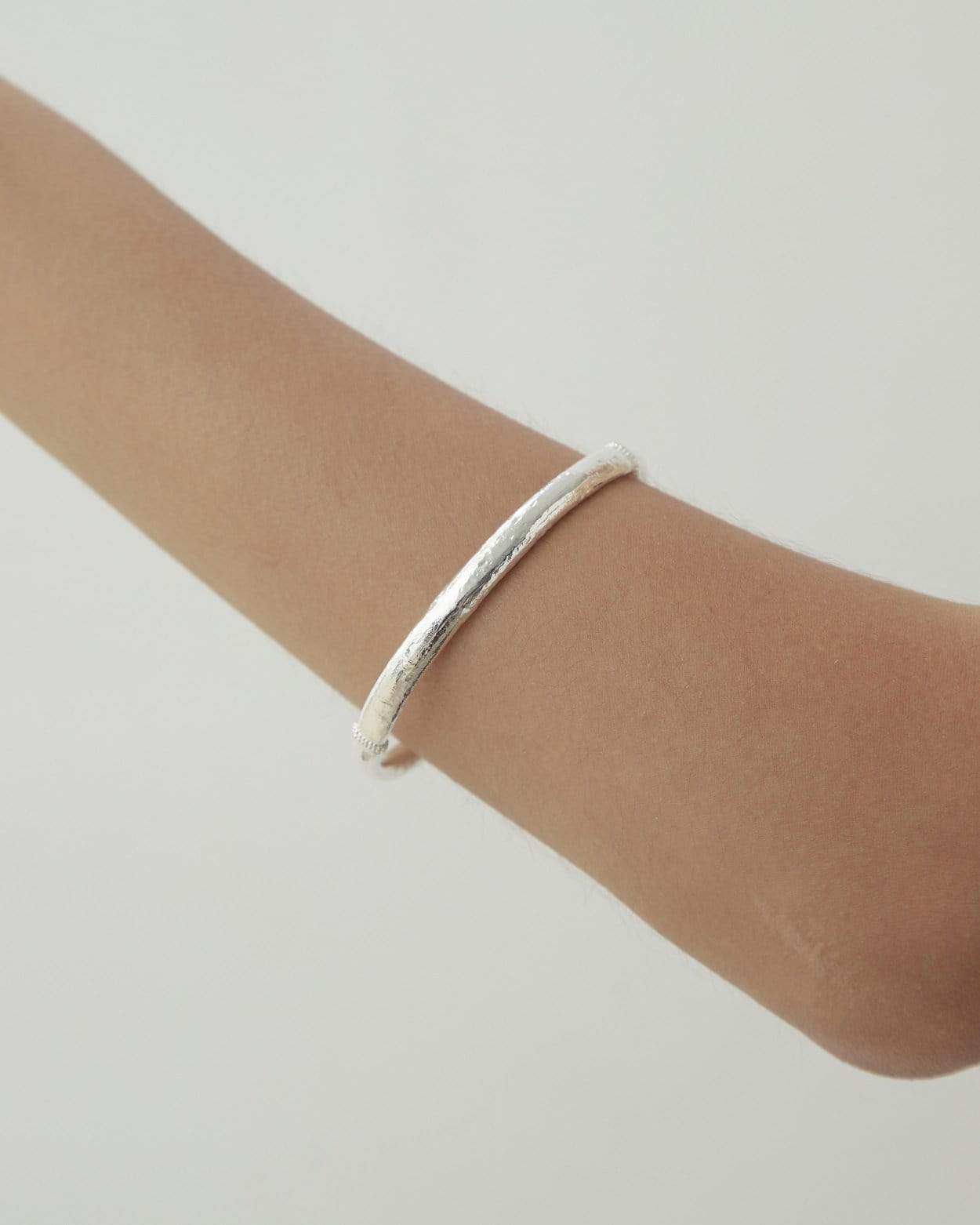 Dear Letterman Bracelet Ziyan Silver Bangle