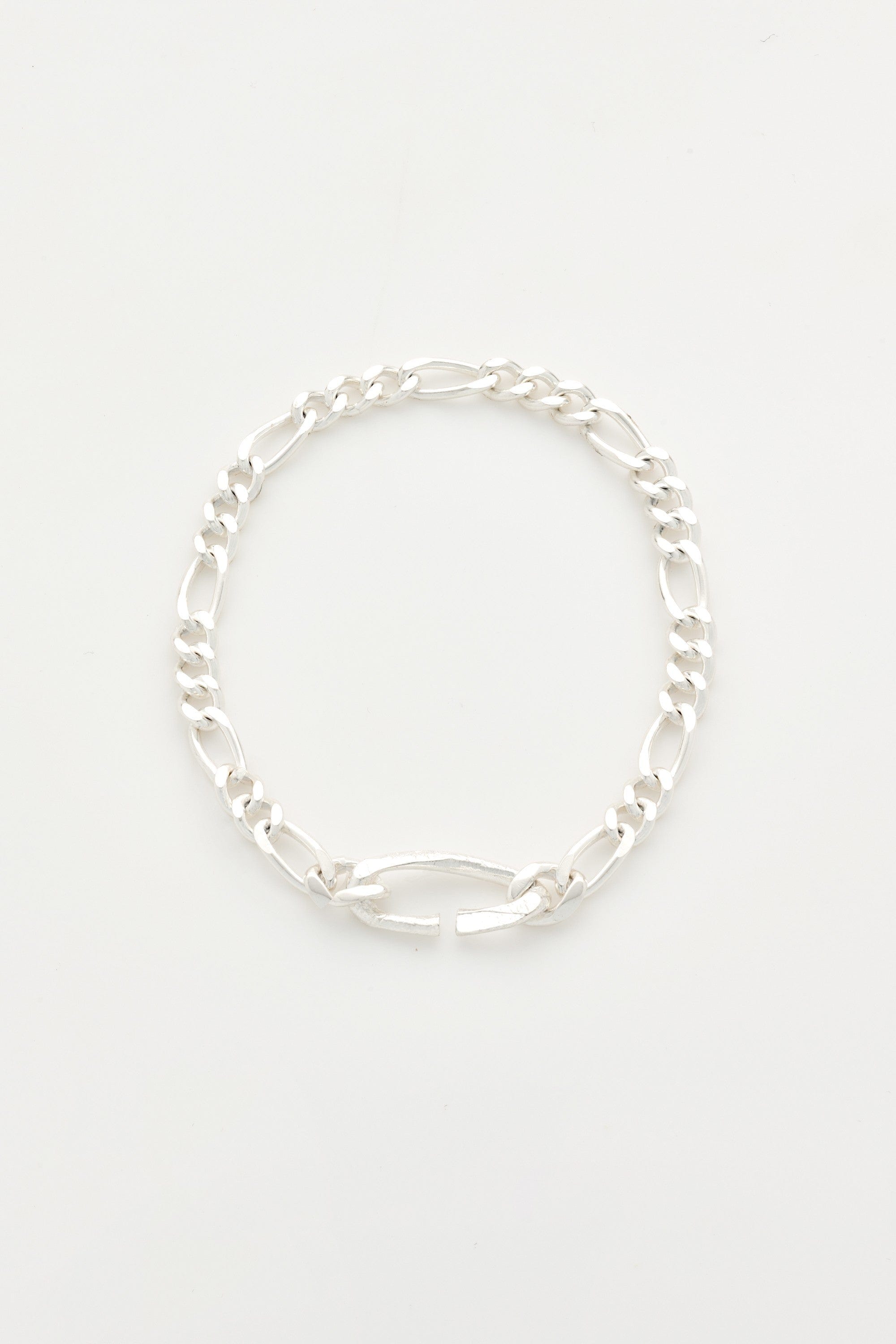 Dear Letterman Bracelet Masir Bold Silver Bracelet