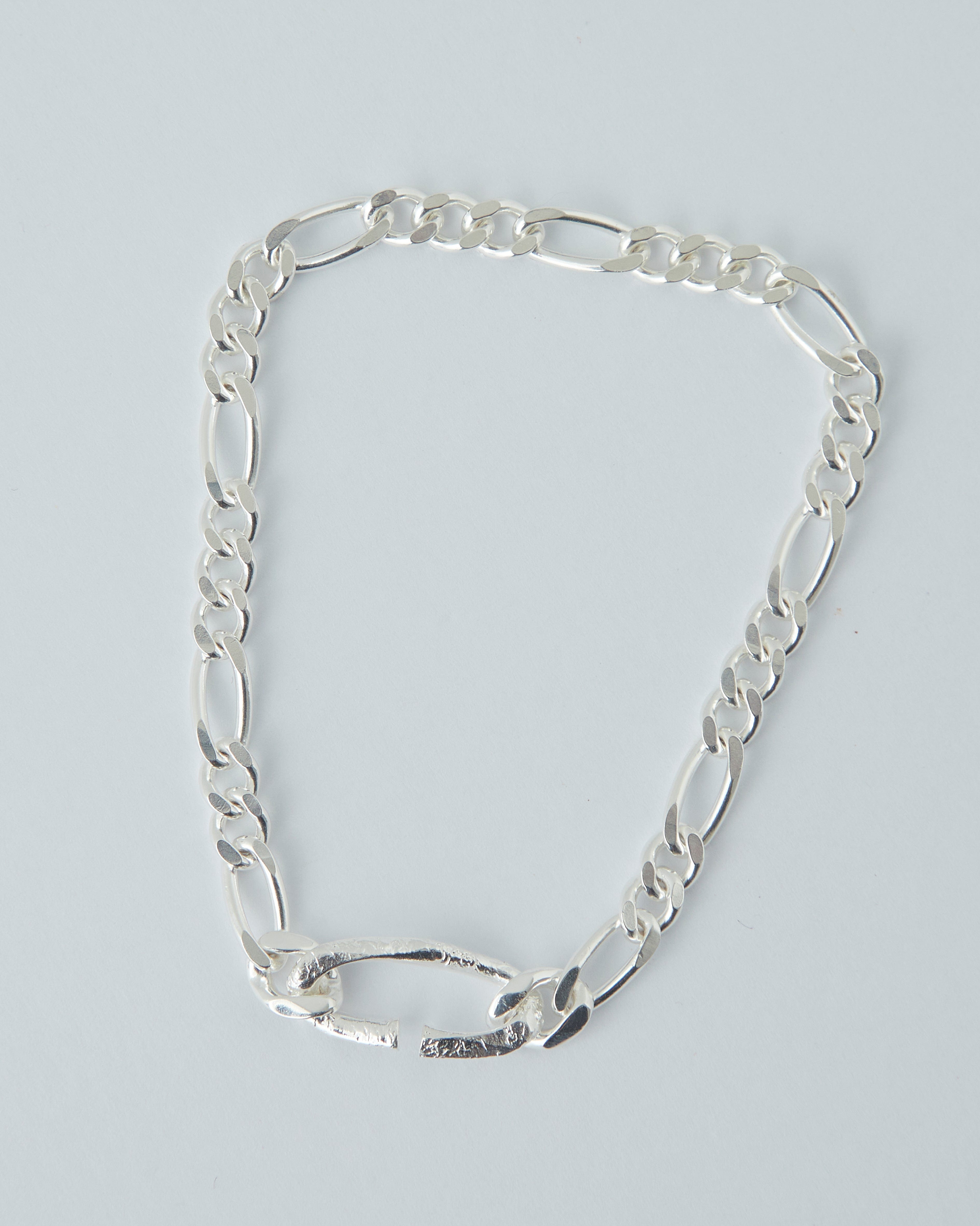 Dear Letterman Bracelet Masir Bold Silver Bracelet