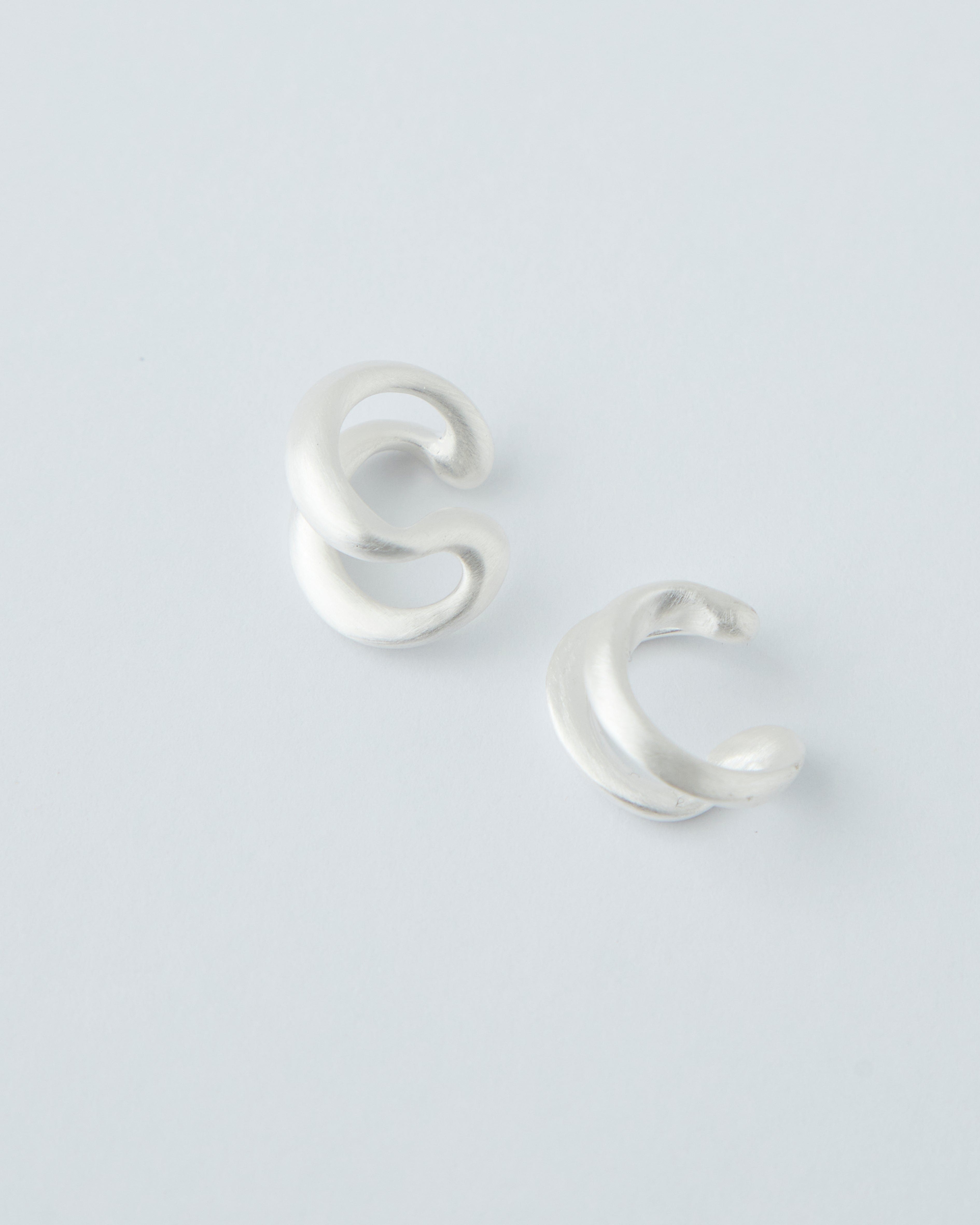 Matin Silver Ear Cuff